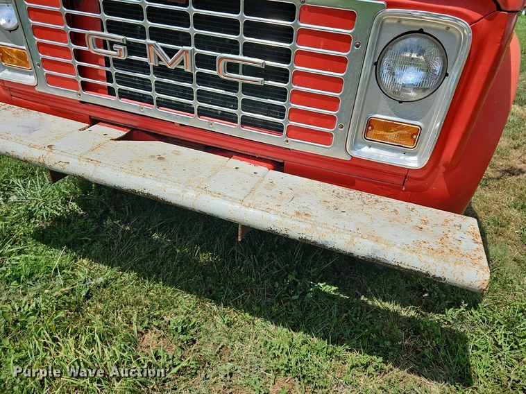 image for item DN8530 1969 GMC C50  grain truck