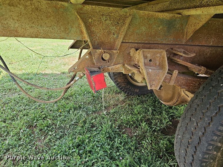 image for item DN8530 1969 GMC C50  grain truck