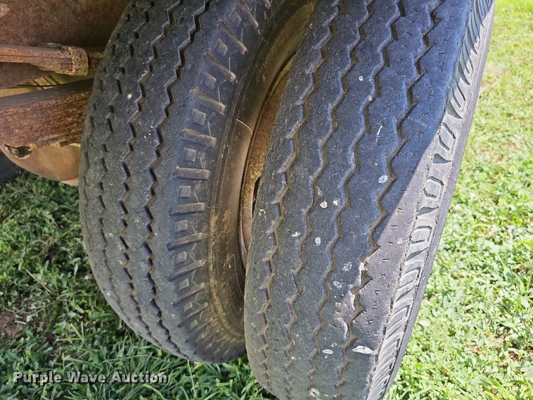 image for item DN8530 1969 GMC C50  grain truck