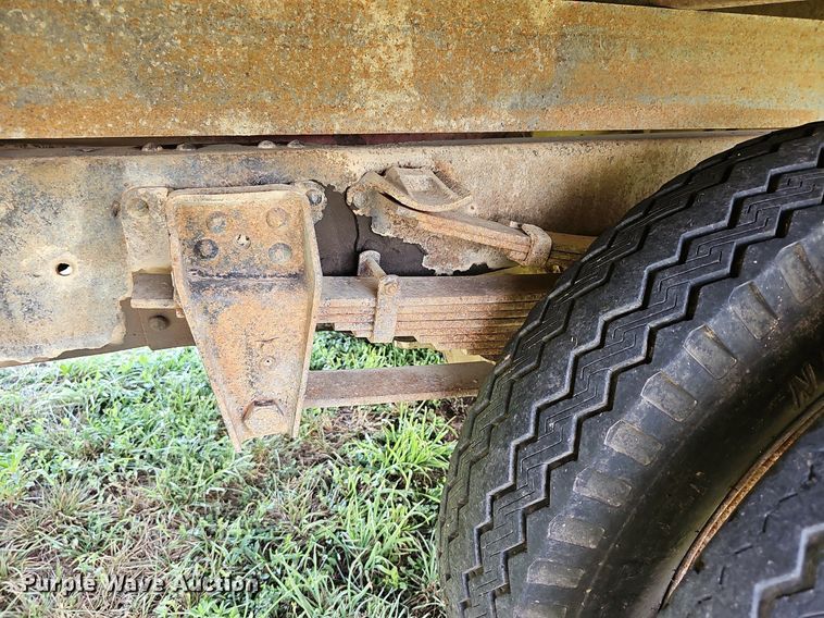 image for item DN8530 1969 GMC C50  grain truck