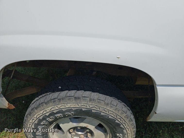 image for item DN8531 2000 Chevrolet Silverado 1500  pickup truck