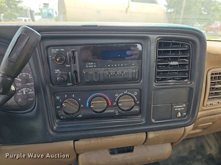 image for item DN8531 2000 Chevrolet Silverado 1500  pickup truck