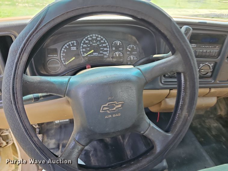 image for item DN8531 2000 Chevrolet Silverado 1500  pickup truck