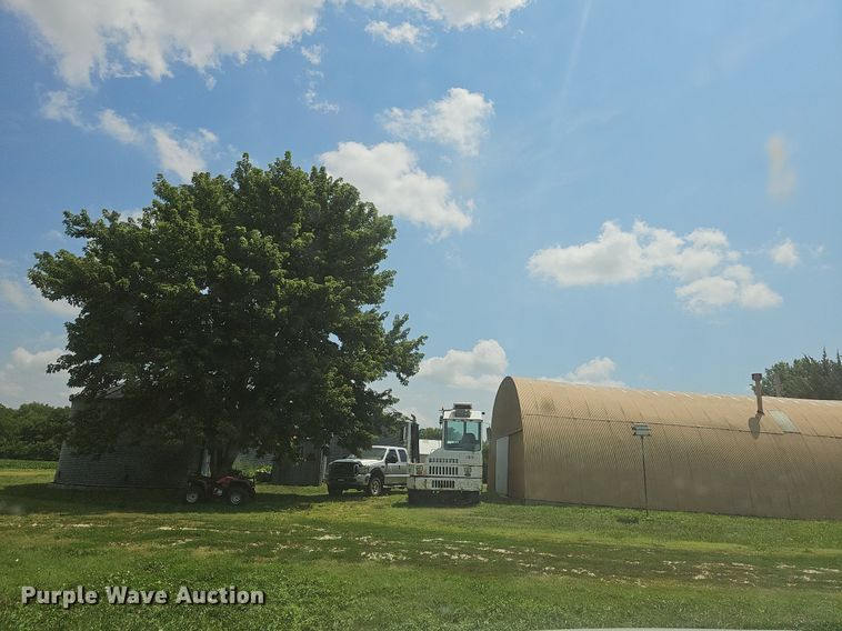 image for item DN8531 2000 Chevrolet Silverado 1500  pickup truck