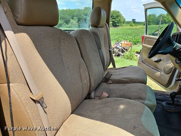 image for item DN8531 2000 Chevrolet Silverado 1500  pickup truck