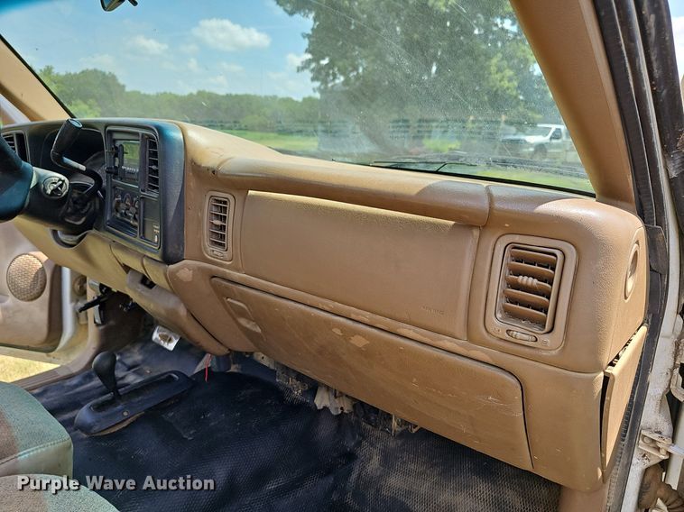 image for item DN8531 2000 Chevrolet Silverado 1500  pickup truck