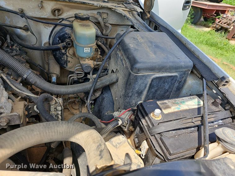 image for item DN8531 2000 Chevrolet Silverado 1500  pickup truck