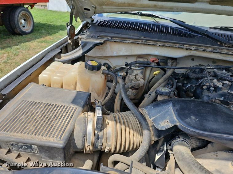 image for item DN8531 2000 Chevrolet Silverado 1500  pickup truck