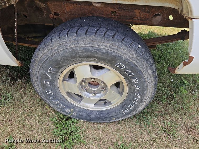 image for item DN8531 2000 Chevrolet Silverado 1500  pickup truck