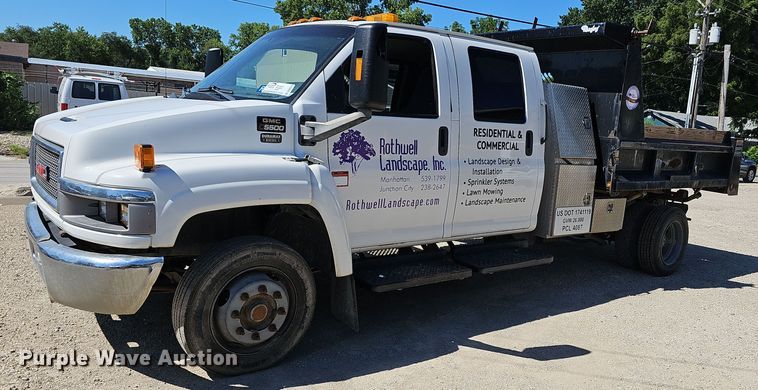 image for item DN8572 2009 GMC C5500  dump truck