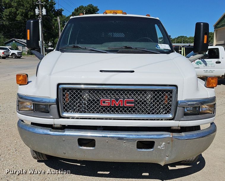 image for item DN8572 2009 GMC C5500  dump truck