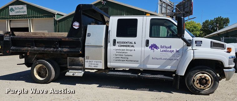 image for item DN8572 2009 GMC C5500  dump truck