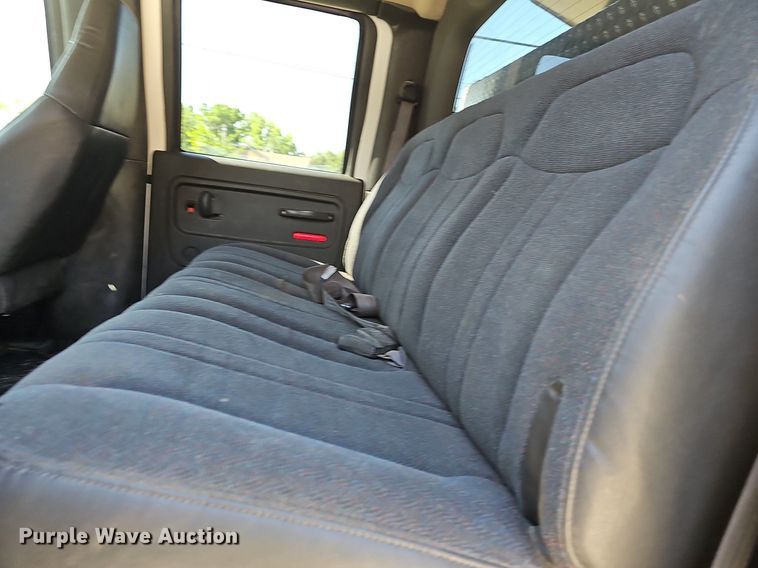 image for item DN8572 2009 GMC C5500  dump truck