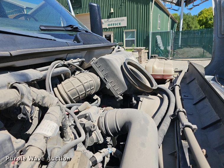 image for item DN8572 2009 GMC C5500  dump truck