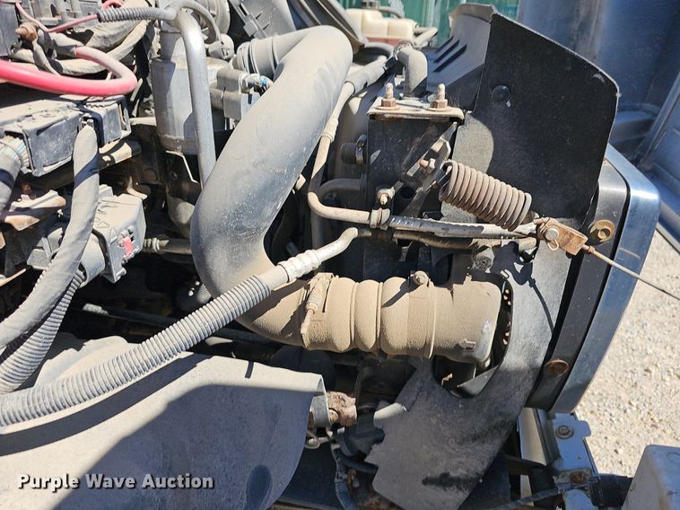 image for item DN8572 2009 GMC C5500  dump truck