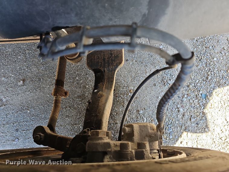 image for item DN8572 2009 GMC C5500  dump truck