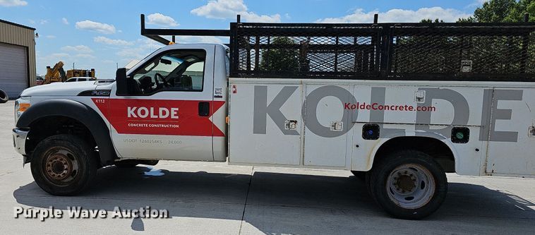 image for item DN8574 2013 Ford F450 Super Duty  utility / service truck
