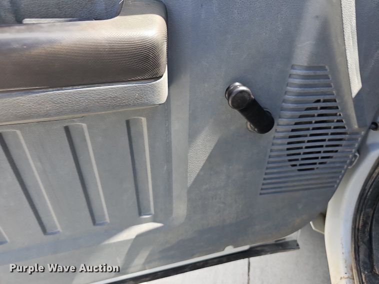image for item DN8574 2013 Ford F450 Super Duty  utility / service truck