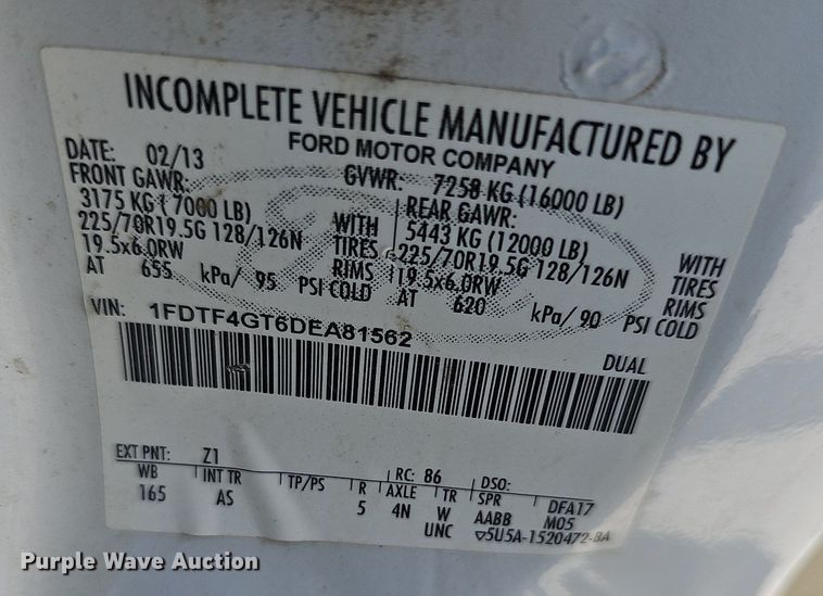 image for item DN8574 2013 Ford F450 Super Duty  utility / service truck