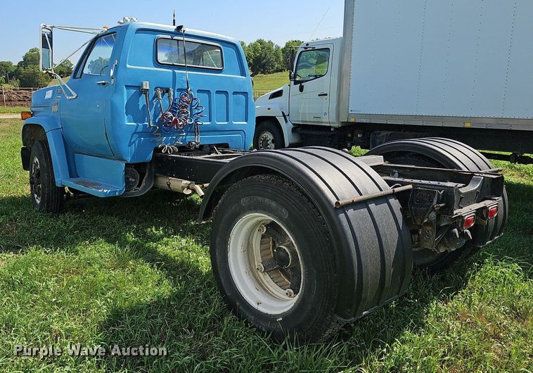 image for item DN8616 1978 Chevrolet Custom Deluxe 65  truck cab and chassis