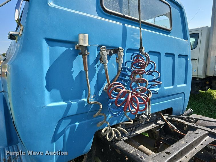 image for item DN8616 1978 Chevrolet Custom Deluxe 65  truck cab and chassis