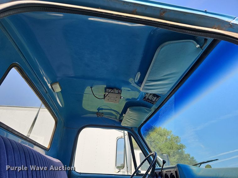 image for item DN8616 1978 Chevrolet Custom Deluxe 65  truck cab and chassis