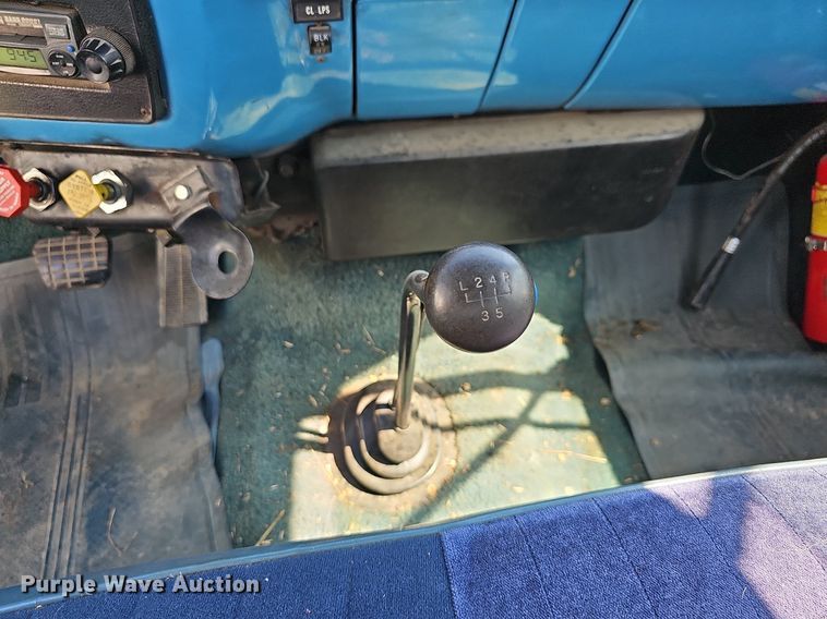 image for item DN8616 1978 Chevrolet Custom Deluxe 65  truck cab and chassis