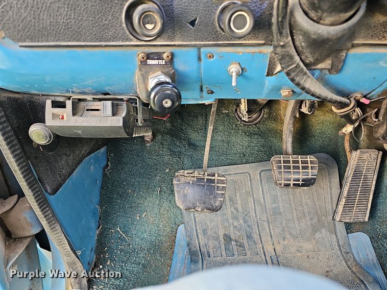 image for item DN8616 1978 Chevrolet Custom Deluxe 65  truck cab and chassis