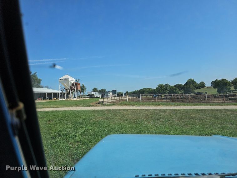 image for item DN8616 1978 Chevrolet Custom Deluxe 65  truck cab and chassis