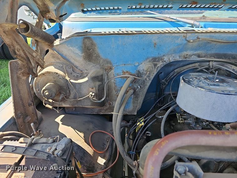 image for item DN8616 1978 Chevrolet Custom Deluxe 65  truck cab and chassis