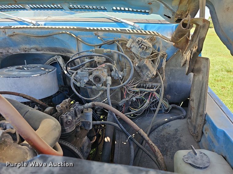 image for item DN8616 1978 Chevrolet Custom Deluxe 65  truck cab and chassis