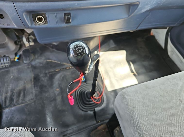 image for item DN8618 2007 Hino 338  delivery truck