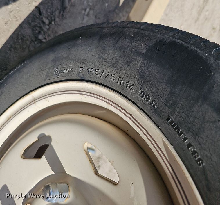 image for item DO2870 Demco Kar-Kaddy  car dolly