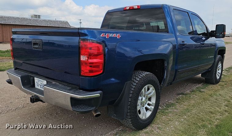 image for item DO2875 2017 Chevrolet Silverado 1500  Crew Cab pickup truck