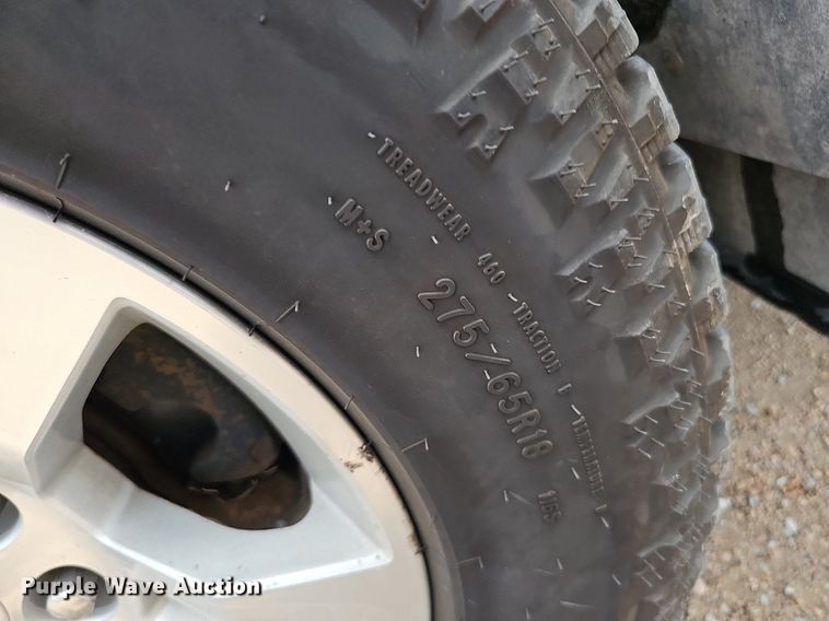 image for item DO2875 2017 Chevrolet Silverado 1500  Crew Cab pickup truck