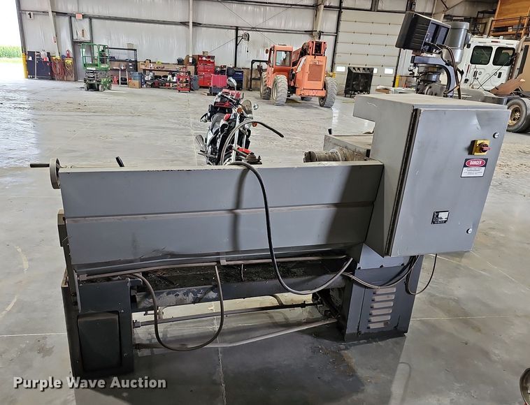 image for item DO2880 South Bend Company  metal lathe