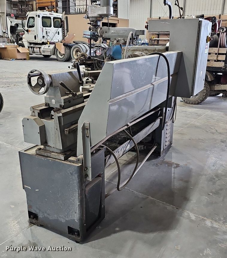 image for item DO2880 South Bend Company  metal lathe