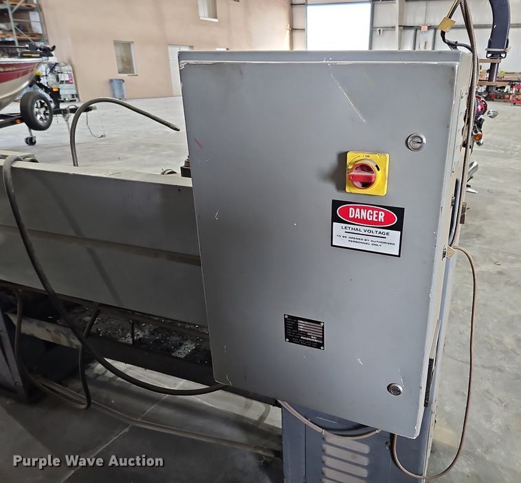 image for item DO2880 South Bend Company  metal lathe