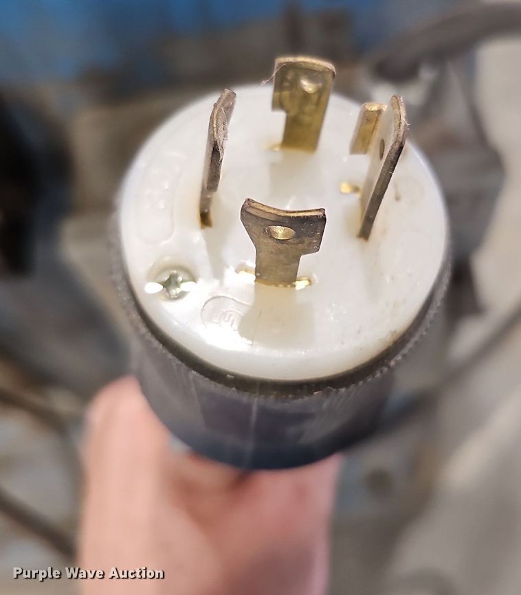 image for item DO2881 Bridgeport 44641  milling machine