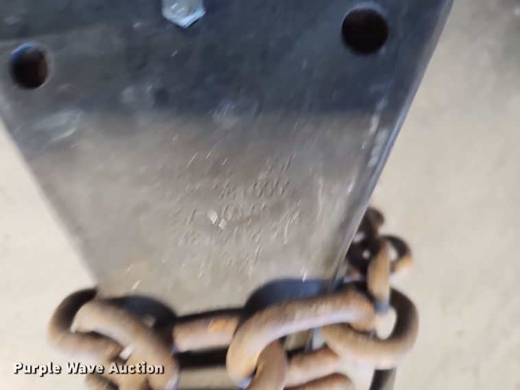 image for item DO2908 2012 H&H  enclosed cargo trailer