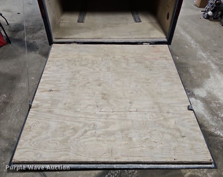 image for item DO2908 2012 H&H  enclosed cargo trailer