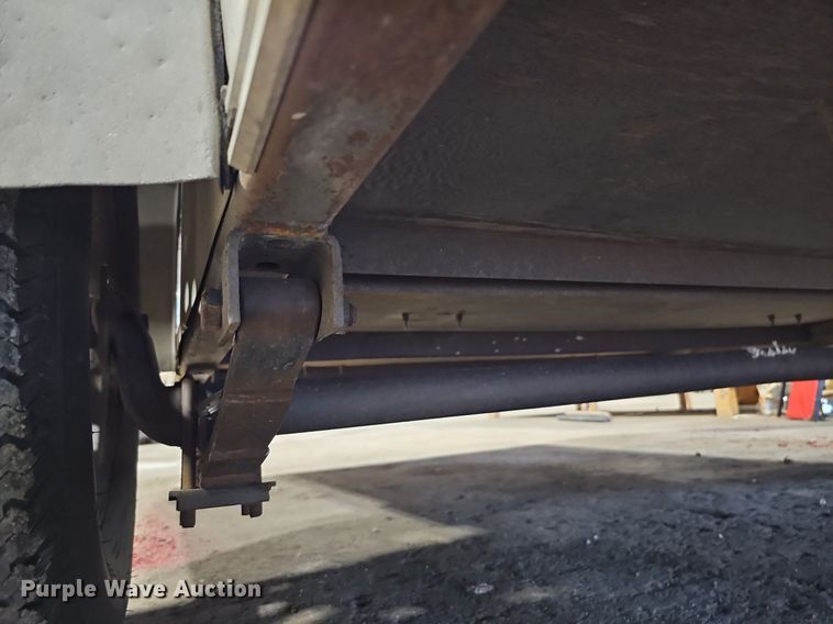 image for item DO2908 2012 H&H  enclosed cargo trailer