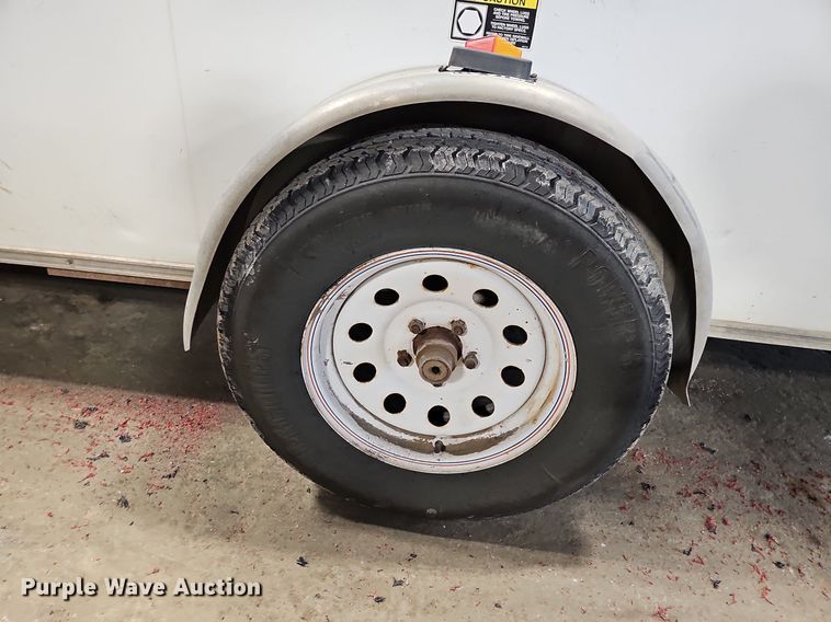 image for item DO2908 2012 H&H  enclosed cargo trailer