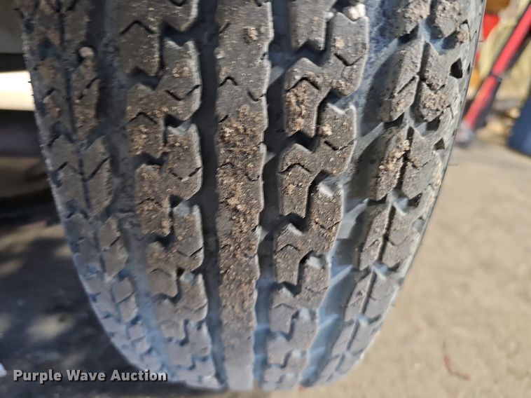 image for item DO2908 2012 H&H  enclosed cargo trailer