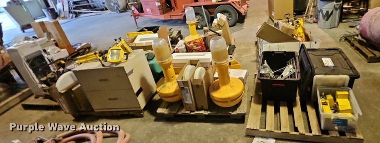 image for item DO2911 Tools