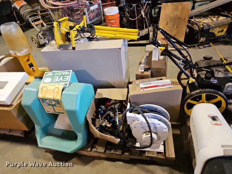 image for item DO2911 Tools