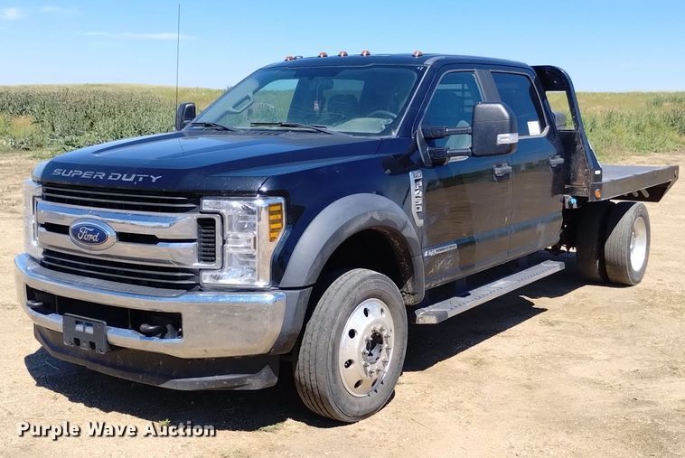 image for item DP3322 2018 Ford F450 Super Duty  Crew Cab flatbed truck