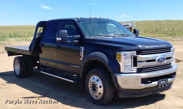 image for item DP3322 2018 Ford F450 Super Duty  Crew Cab flatbed truck