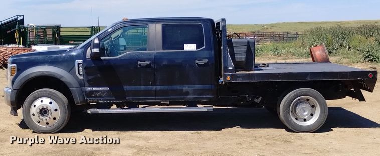 image for item DP3322 2018 Ford F450 Super Duty  Crew Cab flatbed truck