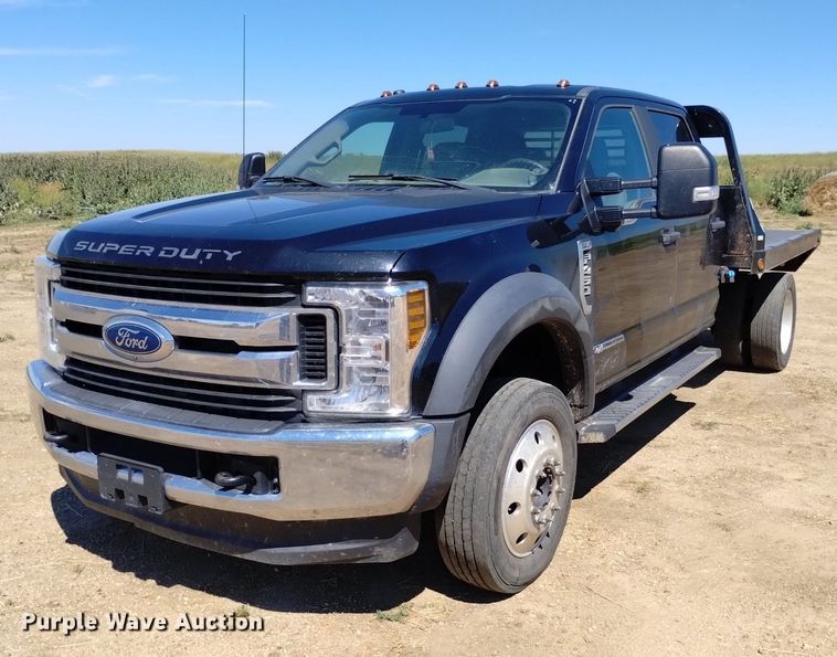 image for item DP3322 2018 Ford F450 Super Duty  Crew Cab flatbed truck